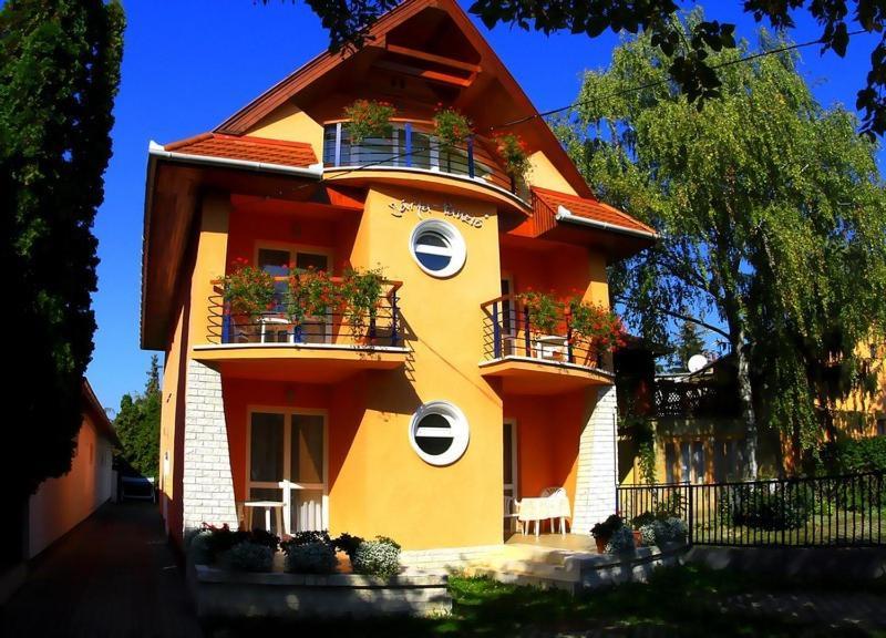 Jarja Panzio Hotell Hajdúszoboszló Exteriör bild