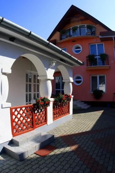 Jarja Panzio Hotell Hajdúszoboszló Exteriör bild