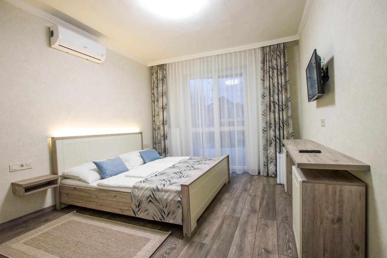 Jarja Panzio Hotell Hajdúszoboszló Exteriör bild
