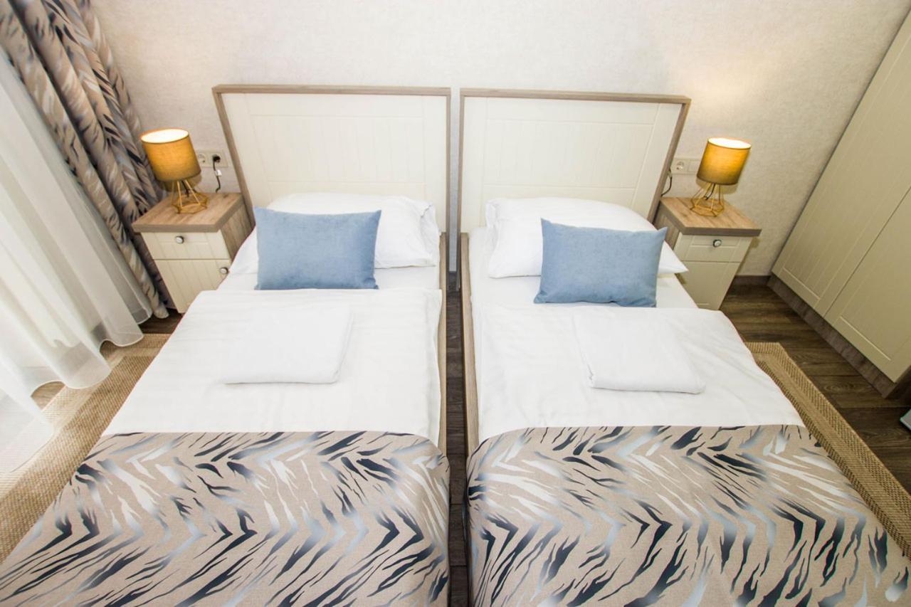Jarja Panzio Hotell Hajdúszoboszló Exteriör bild