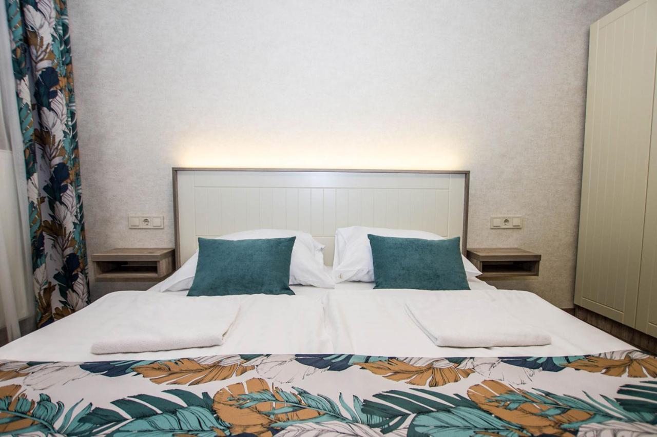 Jarja Panzio Hotell Hajdúszoboszló Exteriör bild