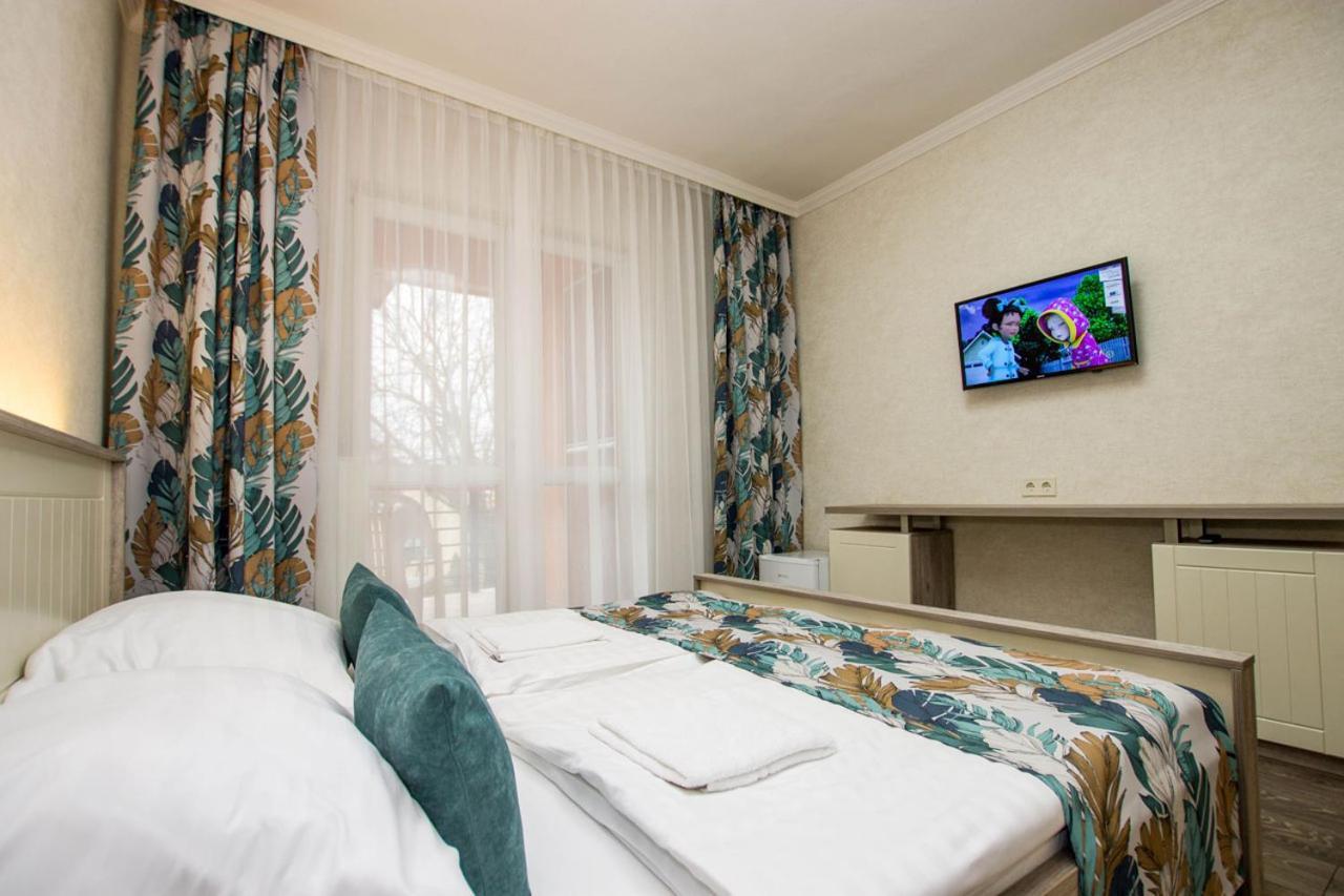 Jarja Panzio Hotell Hajdúszoboszló Exteriör bild